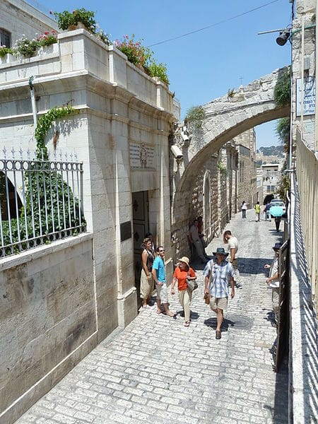 Улица Via Dolorosa в Израел