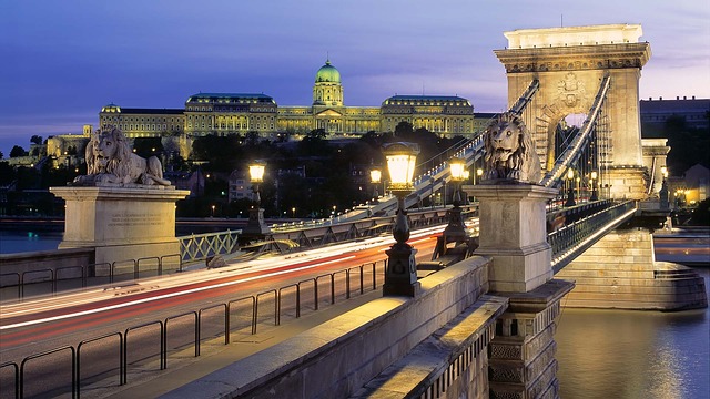 Верижен мост Széchenyi в Унгария