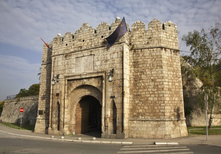 Benteng Nis di Serbia