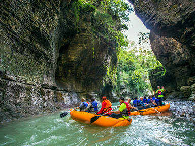 КАНЬОН " ГАЧЕДИЛИ"