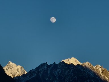 Sun set on Diran and Rakaposhi