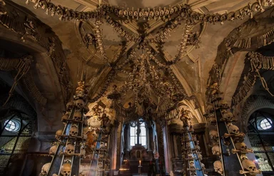 Средневековая часовня Костница в Кутна Гора в Чехии 