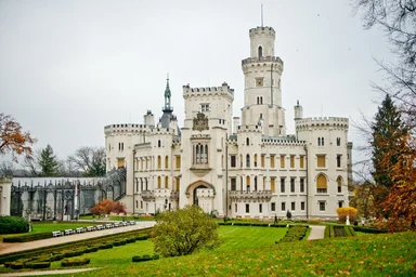Замок Глубока-над-Влтавой в Чехии