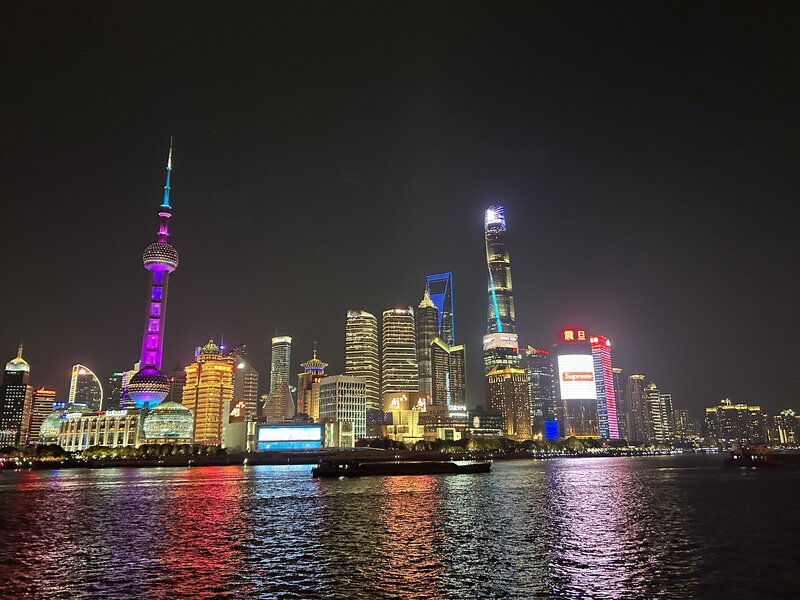 バンドからみる夜景