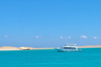 Яхта у острова Магавиш