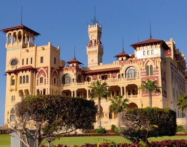 Дворец Монтаза