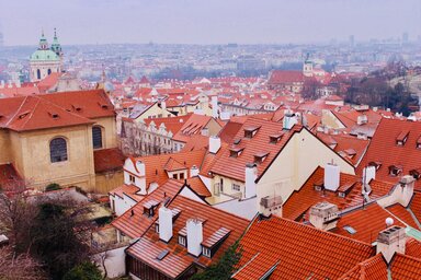 Вид на Прагу с панорамной площадки Пражского Града