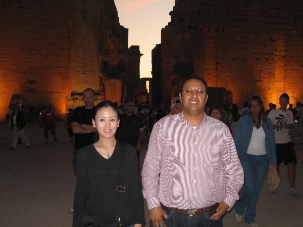 ジョセル王の階段ピラミッド（エジプト最古）