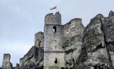 Замок Огродзенец