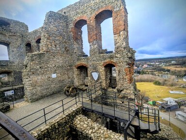 замок Огродзенец