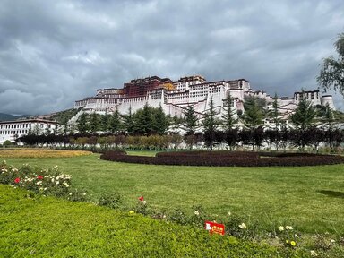 Дворец Потала в Лхасе