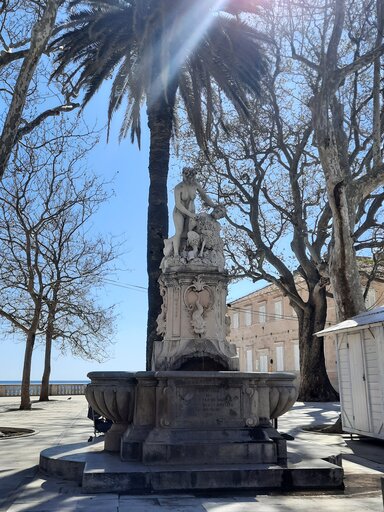 Дубровник фонтан Дубравка