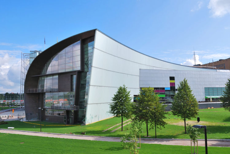 Kiasma - музей современного искусства в Хельсинки, Финляндия Музей современного искусства Kiasma - что посмотреть в Хельсинки