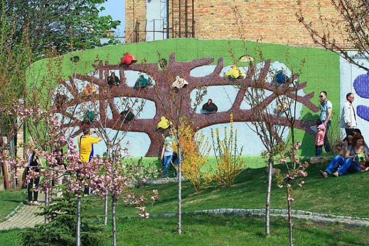Пейзажная аллея в Киеве Пейзажная аллея - достопримечательности Киева
