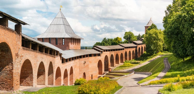 Нижегородский Кремль в Нижнем Новгороде Нижегородский Кремль - достопримечательности Нижнего Новгорода