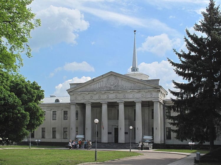 Новый замок в Гродно Новый замок - Что посмотреть в Гродно