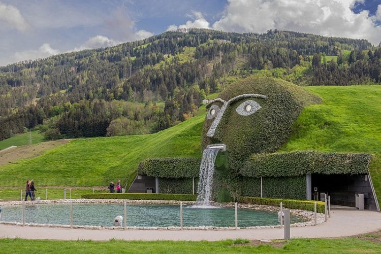 Музей кристаллов «Swarovski» в Инсбруке Музей кристаллов «Swarovski» - достопримечательности Инсбрука