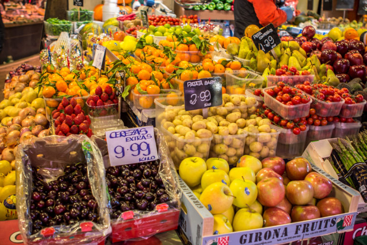 Рынок La Boqueria в Барселоне, Испания Рынок Бокерия в Барселоне - достопримечательности Барселоны